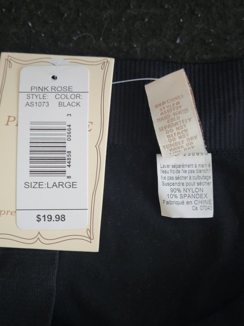 PINK ROSE BLACK CAPRI LEGGING - Picture 5 of 8